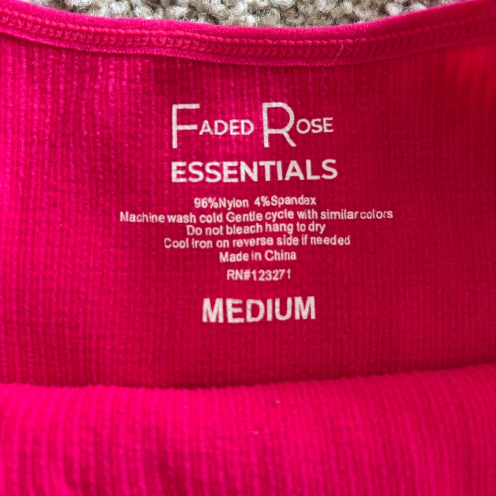 Women's Pink Ribbed Tank Top - Picture 3 of 4